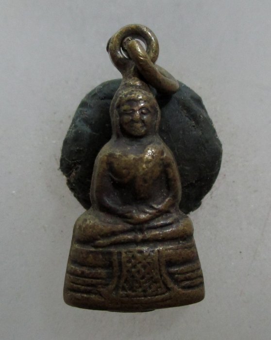 20 บาท พระกริ่งเล็ก หลวงพ่อโสธร  ปี๑๒
