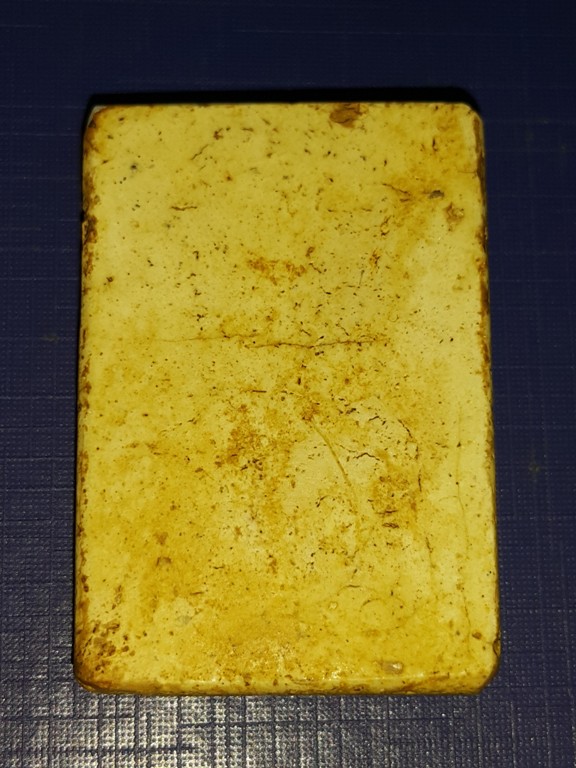 พระสมเด็จเกศไชโย พิมพ์นิยม เนื้อขาวอมเหลือง