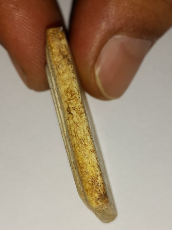 พระสมเด็จเกศไชโย พิมพ์นิยม เนื้อขาวอมเหลือง