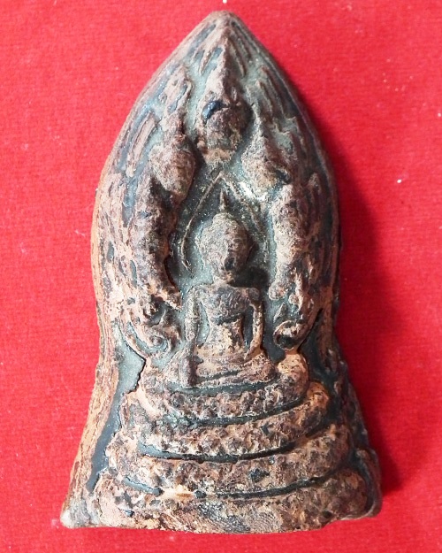  พระโคนสมออยุธยา องค์นี้เนื้อดินพิมพ์ นาคปรก  