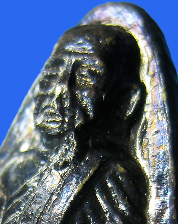 หลวงปู่ทวด หลังหนังสือ ปี 2524 พิมพ์นิยม เลี่ยมทองกันน้ำพร้อมบูชา