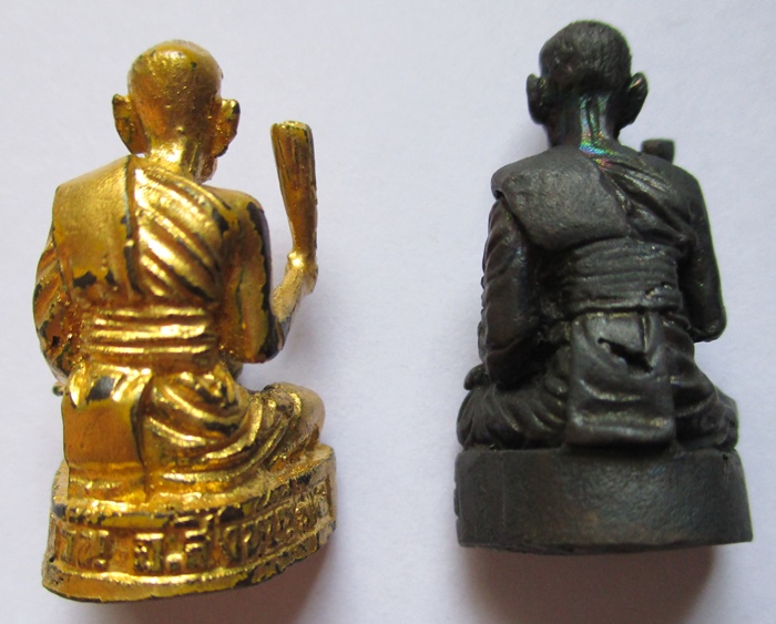 ถุงข้าวยอดมงคล + รูปหล่อสมเด็จโต 2 องค์ วัดอัมพวัน