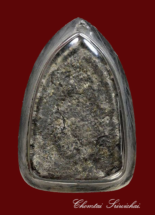 พระขุนแผนใบมะยม กรุวัดพระศรีรัตนมหาธาตุ สุพรรณบุรี