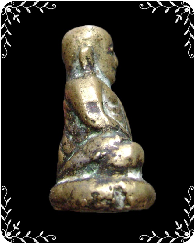 รูปหล่อหลวงพ่อเงิน วัดบางคลาน พิมพ์นิยม