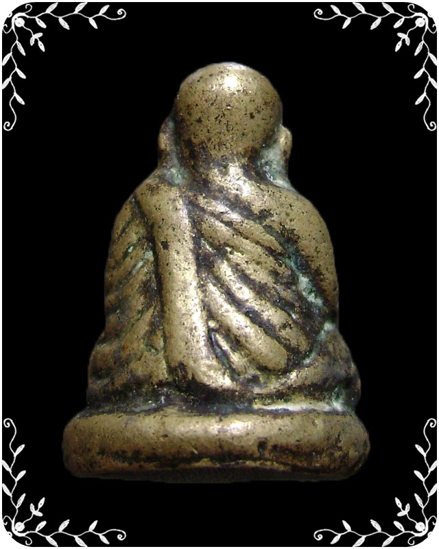 รูปหล่อหลวงพ่อเงิน วัดบางคลาน พิมพ์นิยม