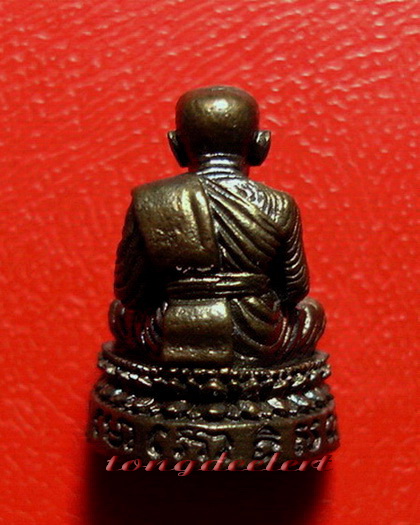 รูปหล่อหลวงพ่อทวด วัดช้างให้ รุ่นสร้างพระตำหนัก ร.๙(สร้างบ้านให้พ่อ) เนื้อนวะ สวยมากค่ะ