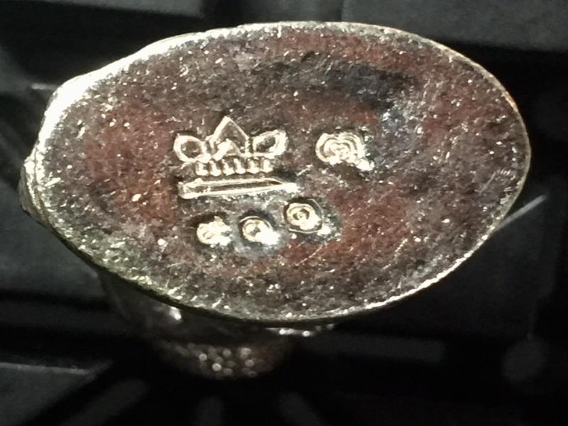 พระกริ่งพรหมบันดาล เนื้อเงิน หลวงพ่อจรัญ วัดอัมพวัน ปี 2556 เลข901 กล่องเดิม