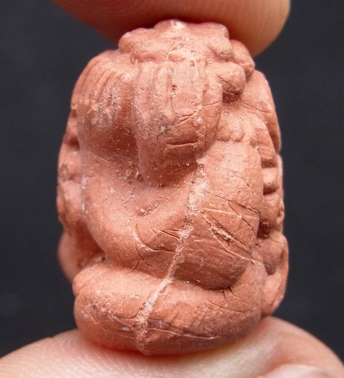 พระปิดตาชมพูนุช ปี53 เนื้อผง หลวงปู่เสก ออกวัดซับลำใย