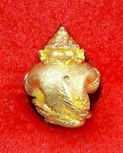 ลูกอมพระราหู มหาเศรษฐี รุ่น 9 อริยะ 5 แผ่นดิน วัดชมนิมิตร บางจาก เนื้อทองทิพย์ ปี 2544 หลวงปู่หมุนร่