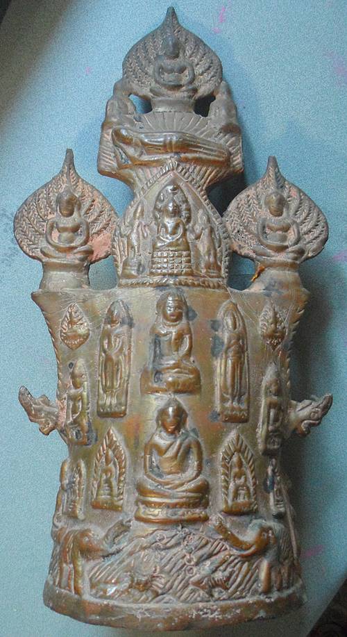 พระบูชา ฐาน4.5นิ้ว สูง11นิ้ว ก้นดินไทย  พอมีอายุ ไม่รู้ที่