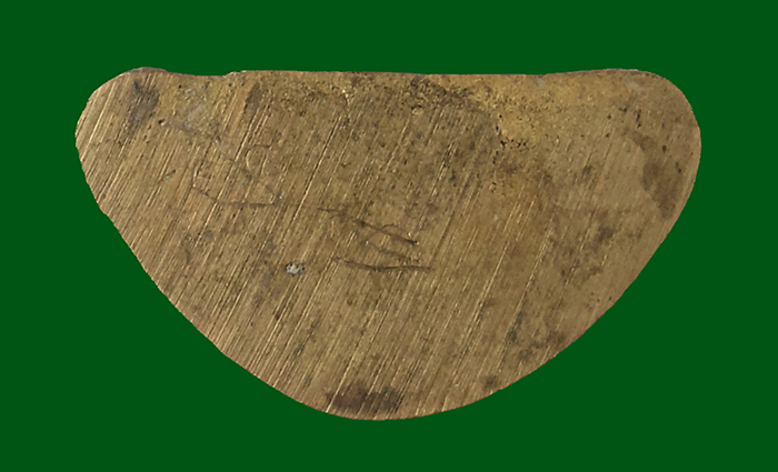 รูปหล่อลอยองค์รุ่นแรก หลวงพ่อรวย วัดตะโก จ.อยุธยา ปี2536 เนื้อทองเหลือง(บล็อคแตก)