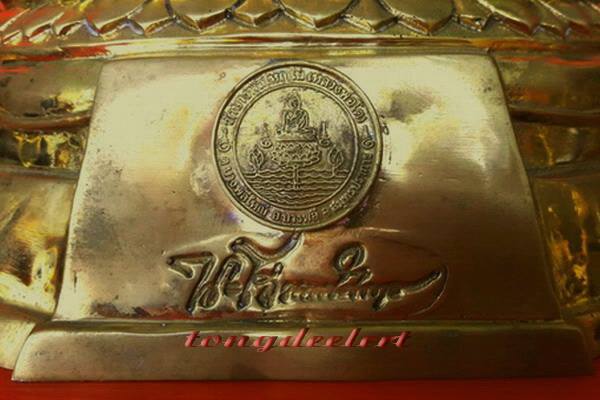พระบูชาหลวงพ่อโต วัดบางพลีใหญ่ใน จ.สมุทรปราการ หน้าตัก 7 นิ้ว สวยมากค่ะ