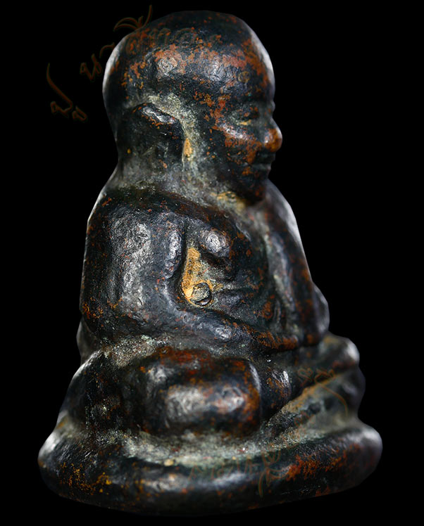 หลวงพ่อเงิน วัดบางคลาน จังหวัด พิจิตร รุ่นปืนแตก พิมพ์นิยมเศียรโต ปี ๒๕๒๘  ๓