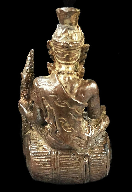 รูปหล่อฤาษีนั่งกลอง พระอธิการใจ วัดพระยาญาติ จ.สมุทรสงคราม ปี2552 เนื้อสำริด หมายเลข 111