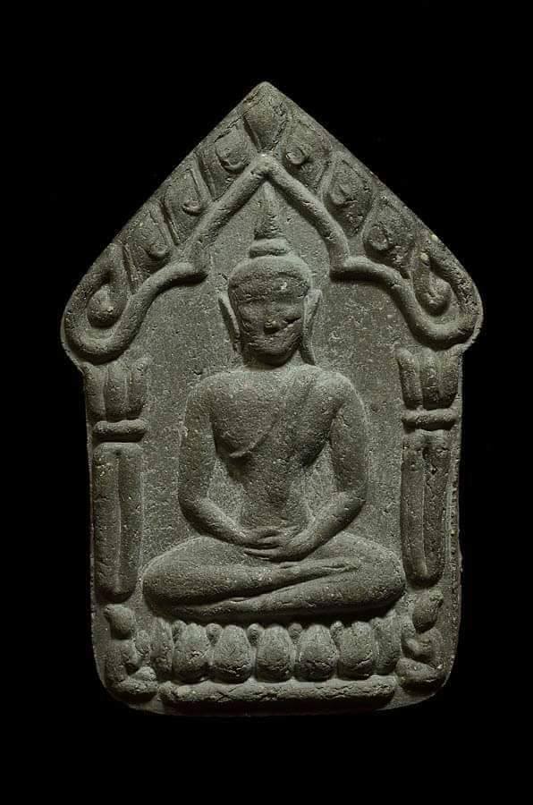 ขุนแผนสากหัก เนื้อดำ พิมพ์ใหญ่เนื้อดำ สวยมากมาย