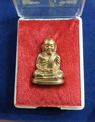 รูปหล่อหลวงพ่อเงิน วัดบางคลาน ( ของดีราคาถูก)