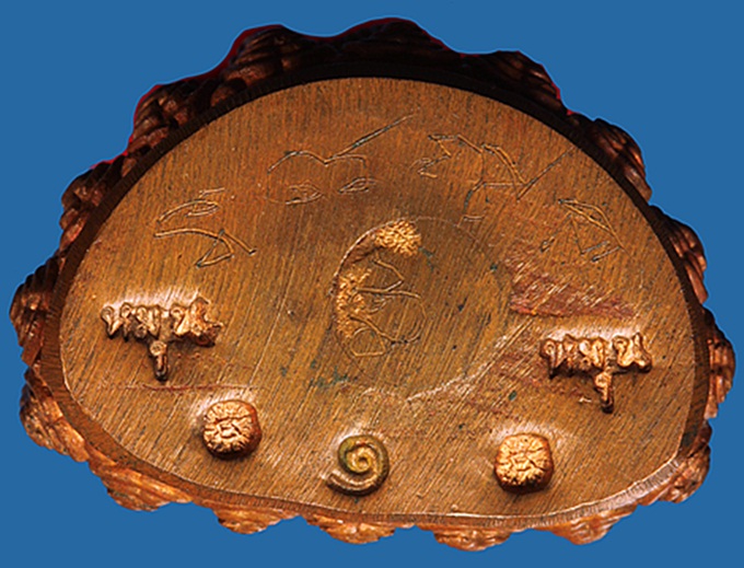 พระกริ่งหม้อน้ำมนต์ใหญ่หลวงปู่หมุน วัดบ้านจาน จ.ศรีษะเกศ