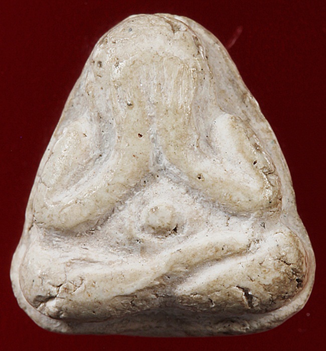 พระปิดตาฝังทับทิมหลวงปู่ทิม วัดละหารไร่ จ.ระยอง