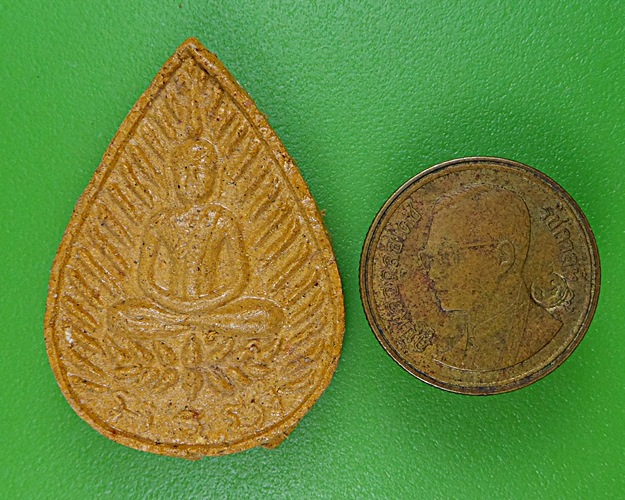  พระผงพระพุทธ วัดเกาะล้าน ชลบุรี   A169