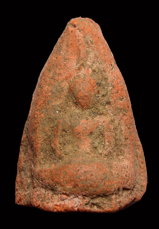 พระกรุกลางทุ่ง จ.พระนครศรีอยุธยา