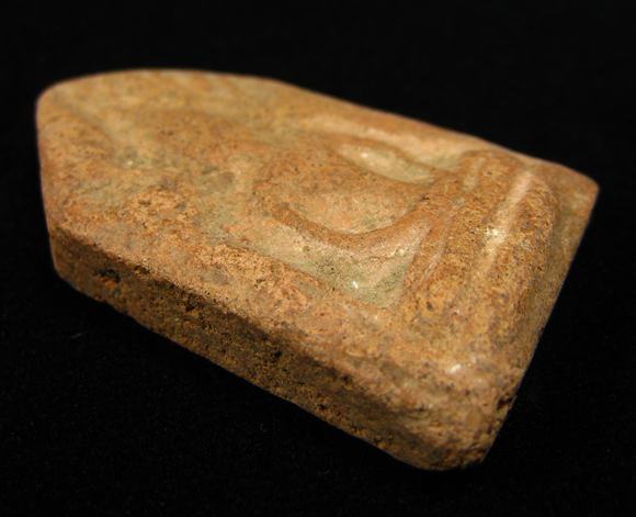 พระเนื้อดิน เนื้อหามวลสารดี สวยไม่ทราบที่ครับ