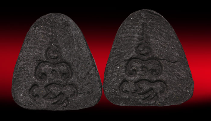 พระปิดตาพิมพ์เล็ก อาจารย์เป้าวัดน้อย หลวงปู่ทิมเสกตลอดไตรมาสสวย N/6