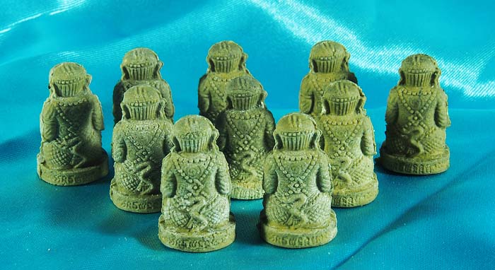 HM 10.14 ..มาชุด 10 องค์ .หนุมานชมภูนุช เนื้อผงพุทธคุณผสมว่าน 108 หลวงปู่หมุน ฐิตสีโล วัดสุทัศน์ 