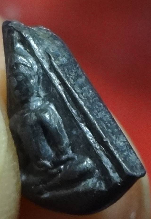  พระนางพญา เนื้อชินตะกั่ว หลวงพ่อทวี วัดโรงช้าง จ.พิจิตร