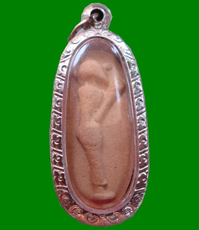 พระวัดพลับ พิมพ์ยืนวันทาเสมา หลังลายเซ้นต์ ในกรอบสแตนเลส พร้อมแล้วครับ เคาะแรกแดงครับ