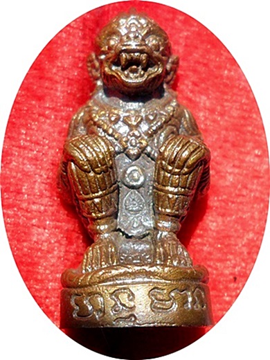 ***หนุมาน “รุ่นมหาปราบไพรี”เนื้อนวะโลหะอุดสีผึ้งหลวงปู่ #๔๑๖ หลวงปู่บัวปลุกเสก
