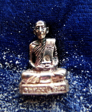 รูปเหมือนหลวงปู่โต๊ะ วัดประดูฉิมพลี จมูกโด่งๆ ก้นอุดเทียนชัย พร้อมกล่องเดิมๆ