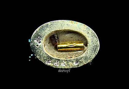 ไก่ รุ่นแรก รุ่นเงินไหลมา (ชุบเงินลงยา ) หลวงพ่อรวย วัดตะโก จ.อยุธยา