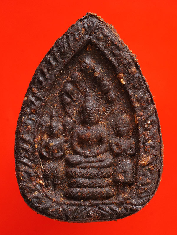 ***พระตรีกายเนื้อว่าน หลวงปู่แก้ว วัดละหารไร่ จ.ระยอง ปี2519 เนื้อแก่น้ำมันงาพระเจ้าตากสิน...