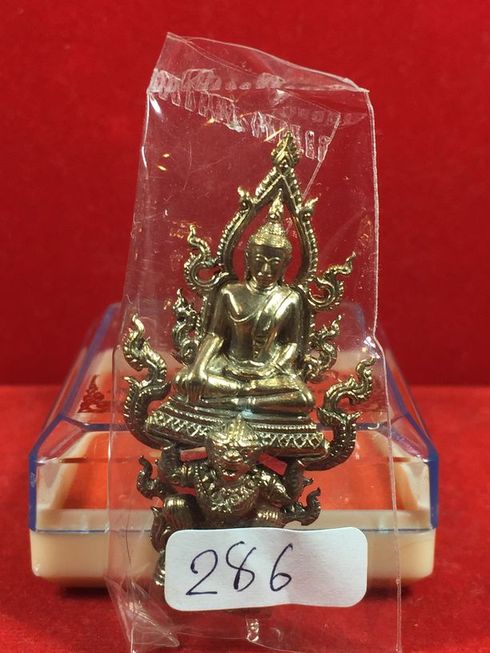 พระพุทธนิมิตรพิชิตมาร (ขนาดห้อยคอ) พระอธิการใจ วัดพระยาญาติ เนื้อนวะโลหะ