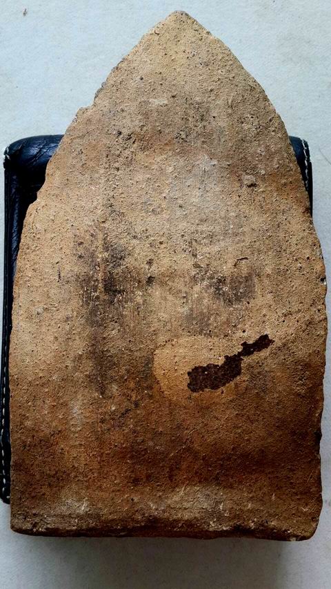 พระสามเนื้อดินขนาดใหญ่