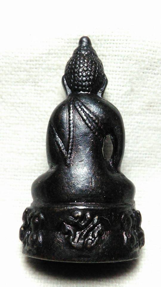 พระกริ่งโสฬส มปร. วัดราชประดิษฐ์ เนื้อทองแดงรมดำ สร้างปี.2515 พิธีใหญ่ สภาพสวยเดิมๆ