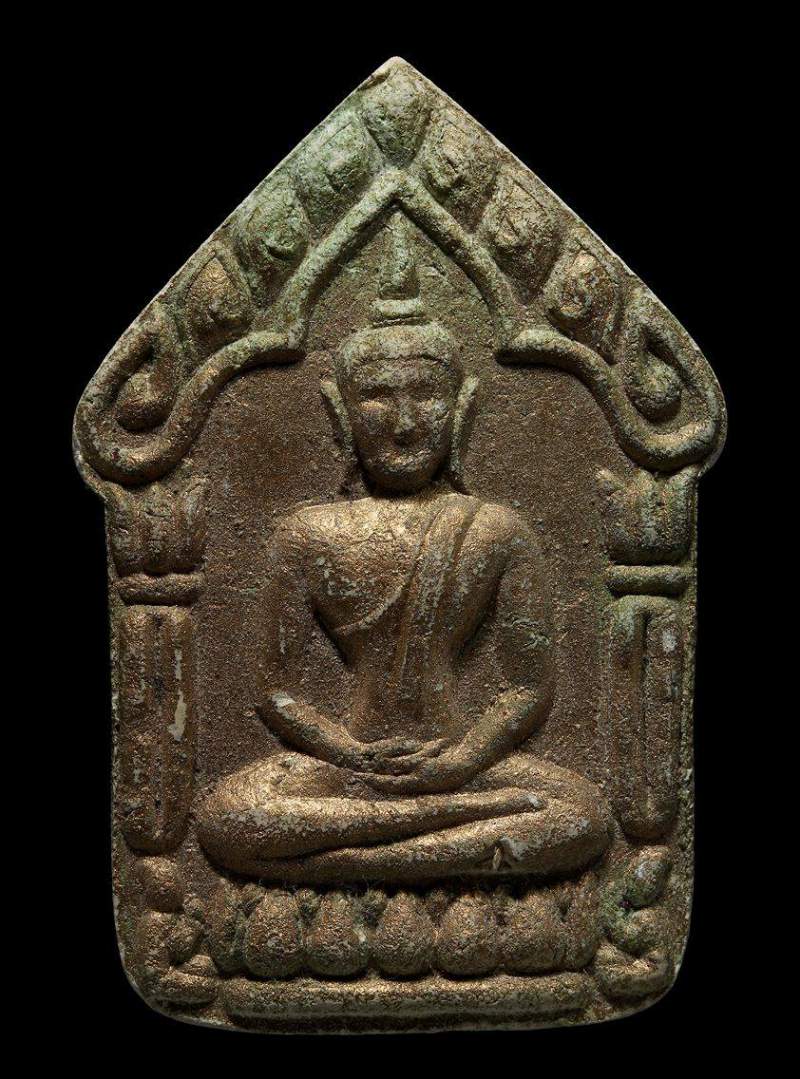 ขุนแผนสากหัก  กดมือหลังฝังพลอย  ทาทองแจกกรรมการ