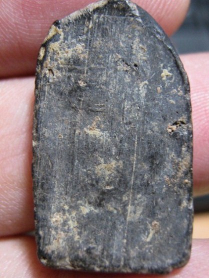 พระซุ้มเถาวัลย์ กรุวัดชนะสงคราม เนื้อดิน กรุงเทพฯ สภาพดี ดูง่าย