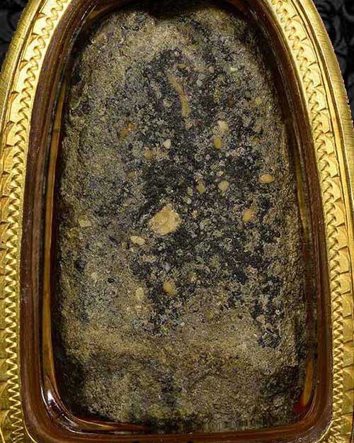 สมเด็จพระพุทธบาทปิลันทน์ พิมพ์เปลวเพลิงเล็ก วัดระฆังโฆสิตารา ม กทม.เลี่ยมทอง