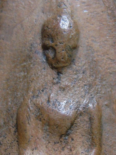 พระสรรค์นั่ง พิมพ์ใหญ่ เนื้อดิน จ.ชัยนาท สภาพพอสวย