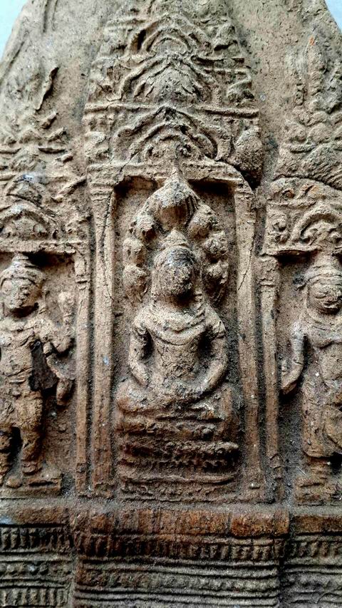 พระสาม (ตรีกาย) เนื้อดิน ศิลปะลพบุรี ขนาดใหญ่
