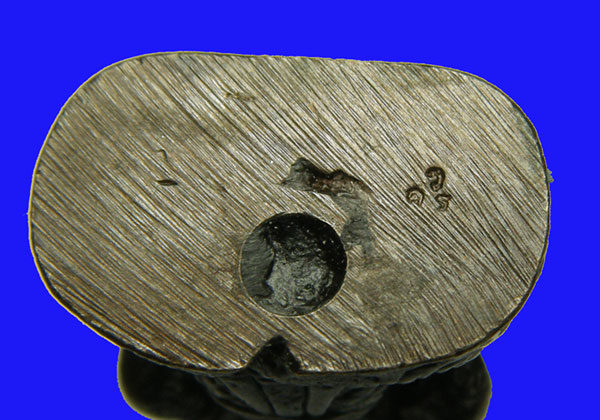 วัดใจครับ...หนุมานโภคทรัพย์ ตะไบใต้ฐาน..อุดผงพราย ตอกโค๊ต ว ค ร ไม่ทราบที่ครับ