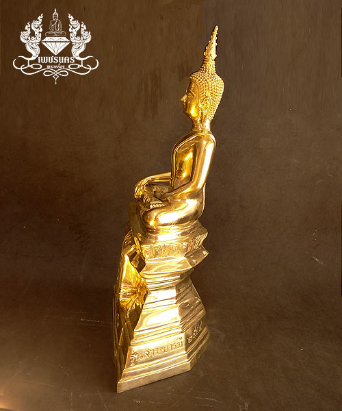 +++ พระบูชาหลวงพ่อพระใส วัดโพธิ์ชัย จ.หนองคาย รุ่นสามบารมี สร้างปี2554 หน้าตัก 5 นิ้ว +++