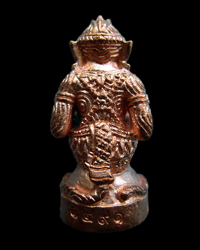 หนุมานมหาปราบไพรี หลวงปู่บัว ถามโก วัดศรีบุรพาราม จ.ตราด เนื้อทองแดงนอก ก้นอุดผงผสมสีผึ้ง เลข ๑๔๙๑