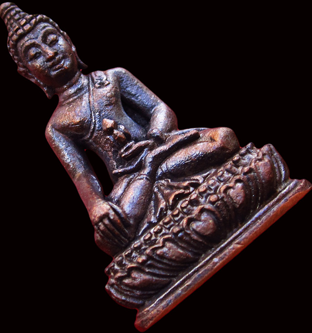 พระกริ่งตากสินรุ่น ๒ เนื้อโลหะรมดำ ปี ๒๕๕๔ ปลุกเสกโดย หลวงปู่บัว ถามโก วัดศรีบุรพาราม จ.ตราด/๒