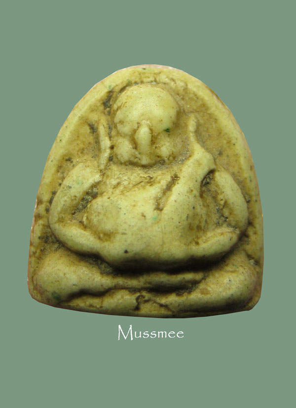 พระสังกัจจายน์ กรุวัดอัมพวา พิมพ์นี้จัดว่าหายากครับพบเห็นน้อย พระสวย