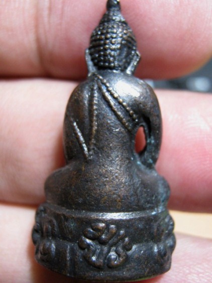 พระกริ่งโสฬส มปร.เนื้อทองเหลือง ปี2515 วัดราชประดิษฐ์ กรุงเทพฯ หลวงปู่ทิม ปลุกเสก