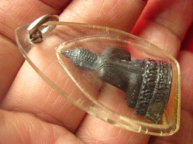 รูปหล่ออุดกริ่งหลวงพ่อเสือ วัดสหกรณ์โฆษิตาราม สมุทรสาคร พร้อมกรอบ