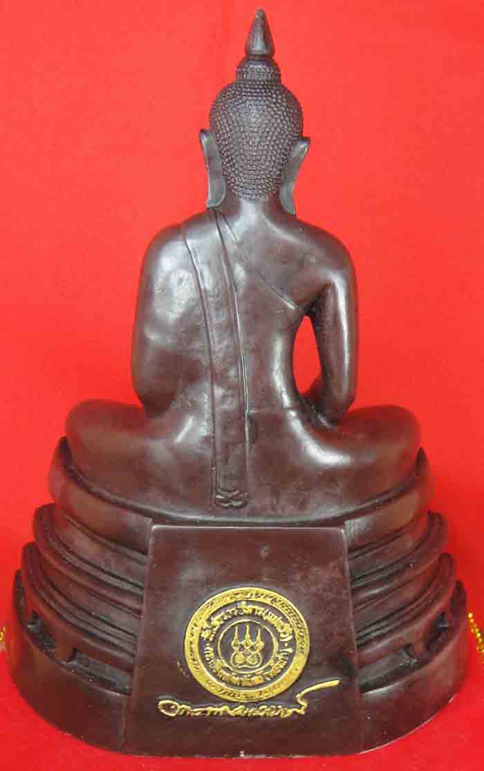 ***พระพุทธโสธร เนื้อเรซิ่นผสมแร่เหล็กน้ำพี้ พุทธลักษณะสวยงามมากค่ะ ขนาดหน้าตัก 5 นิ้ว ความสูง 9.5 นิ