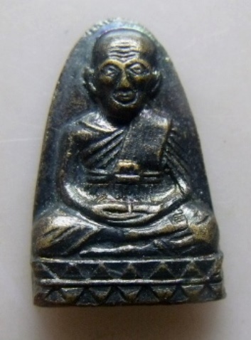 **วัดใจ**หลวงปู่ทวดหลังหนังสือ พิมพ์เล็ก วัดพังเถียะ ปี ๒๕๐๕**สวยๆ เชิญชมครับ 